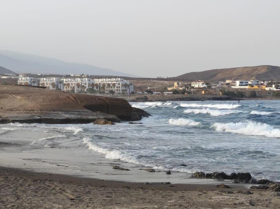 El Medano Beachfront Triplex Penthouse With Pool, Rooftop, Sea View Eksteriør billede
